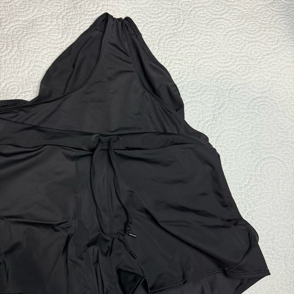 Athleta Black Athletic Shorts with Drawstring Waist - Picture 7 of 7